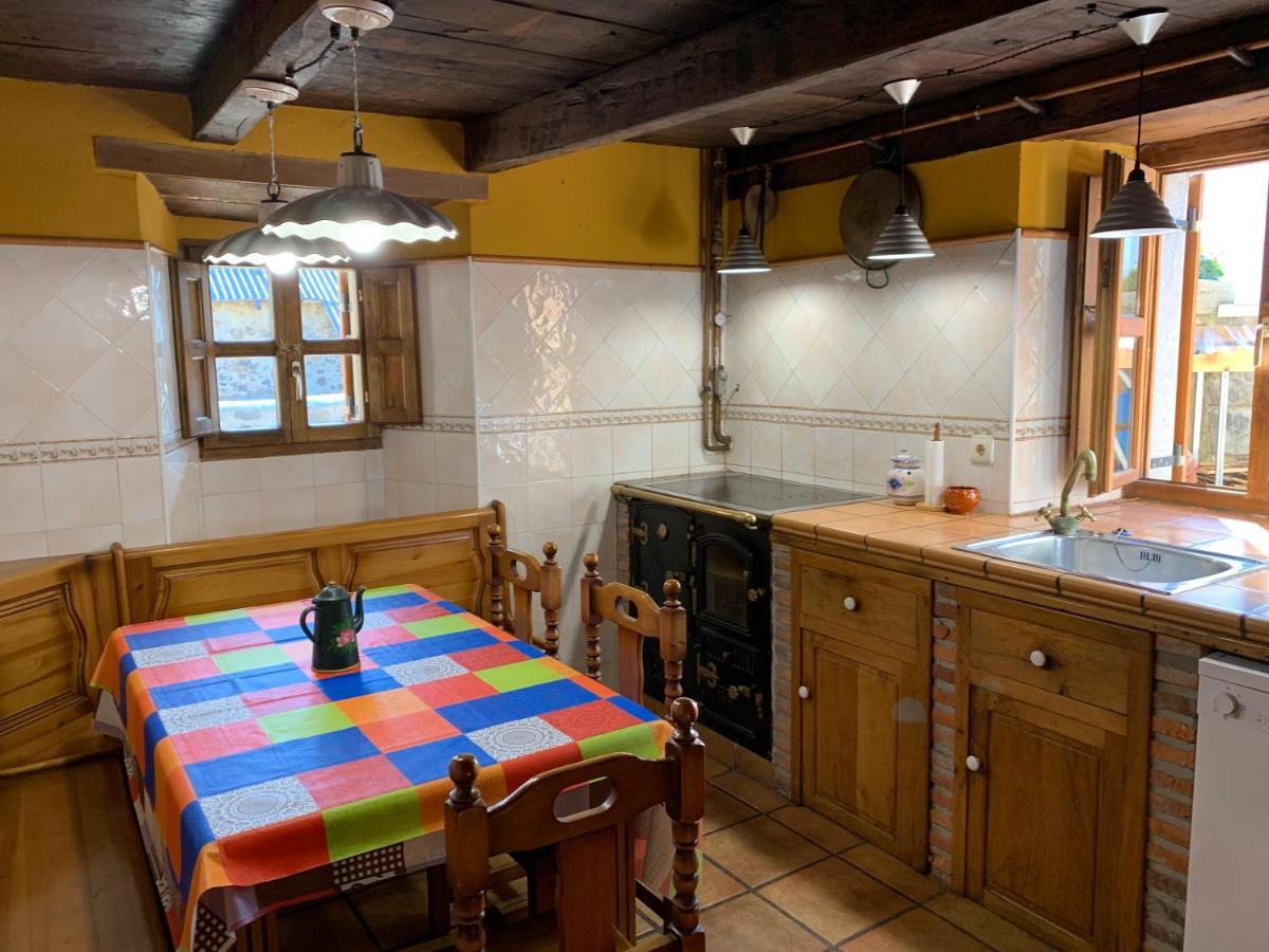 Casa Rural La Costurera Los Espejos de la Reina エクステリア 写真